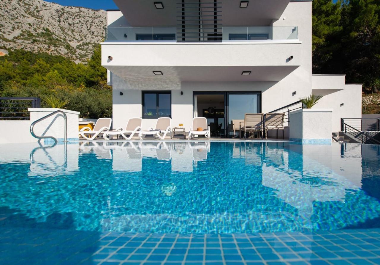 Villa Leona a luxury villa near Makarska, heated pool Živogošće Camera foto