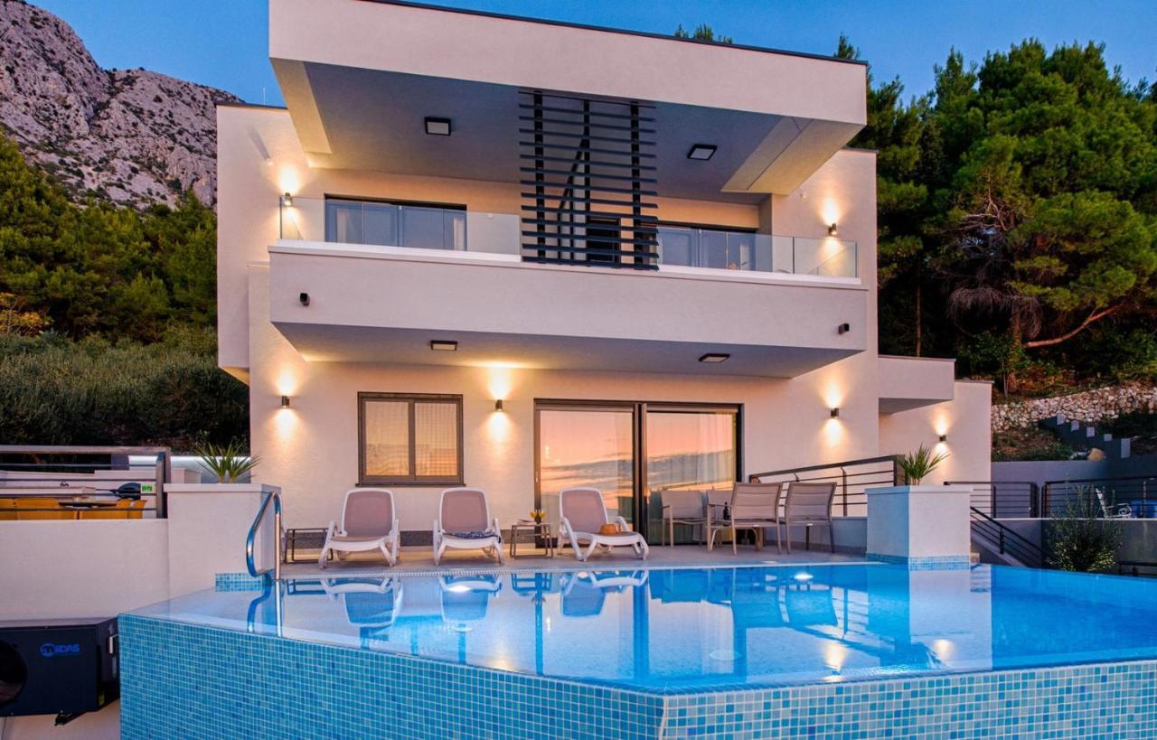 Villa Leona a luxury villa near Makarska, heated pool Živogošće Esterno foto